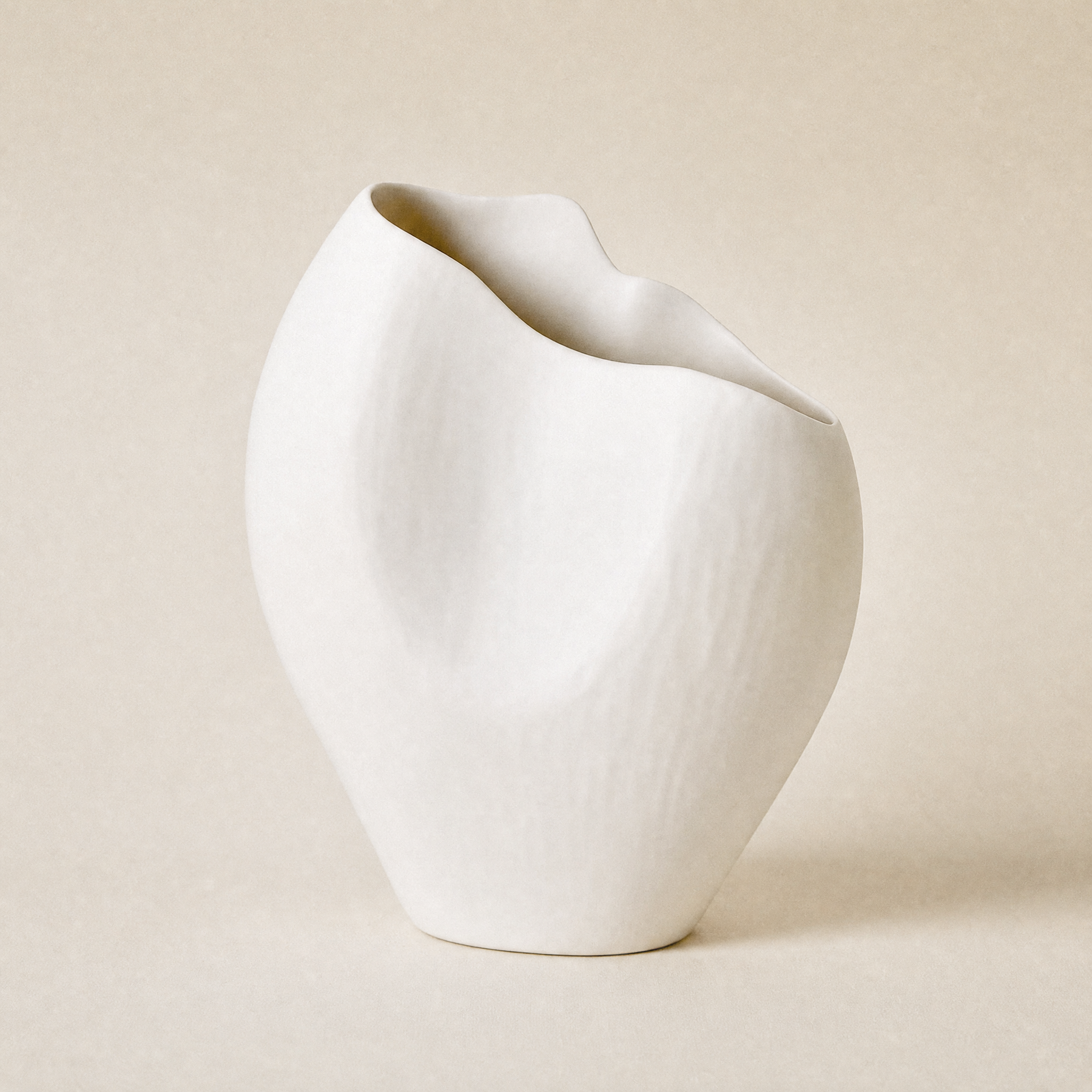 Heimdall Horn Vase