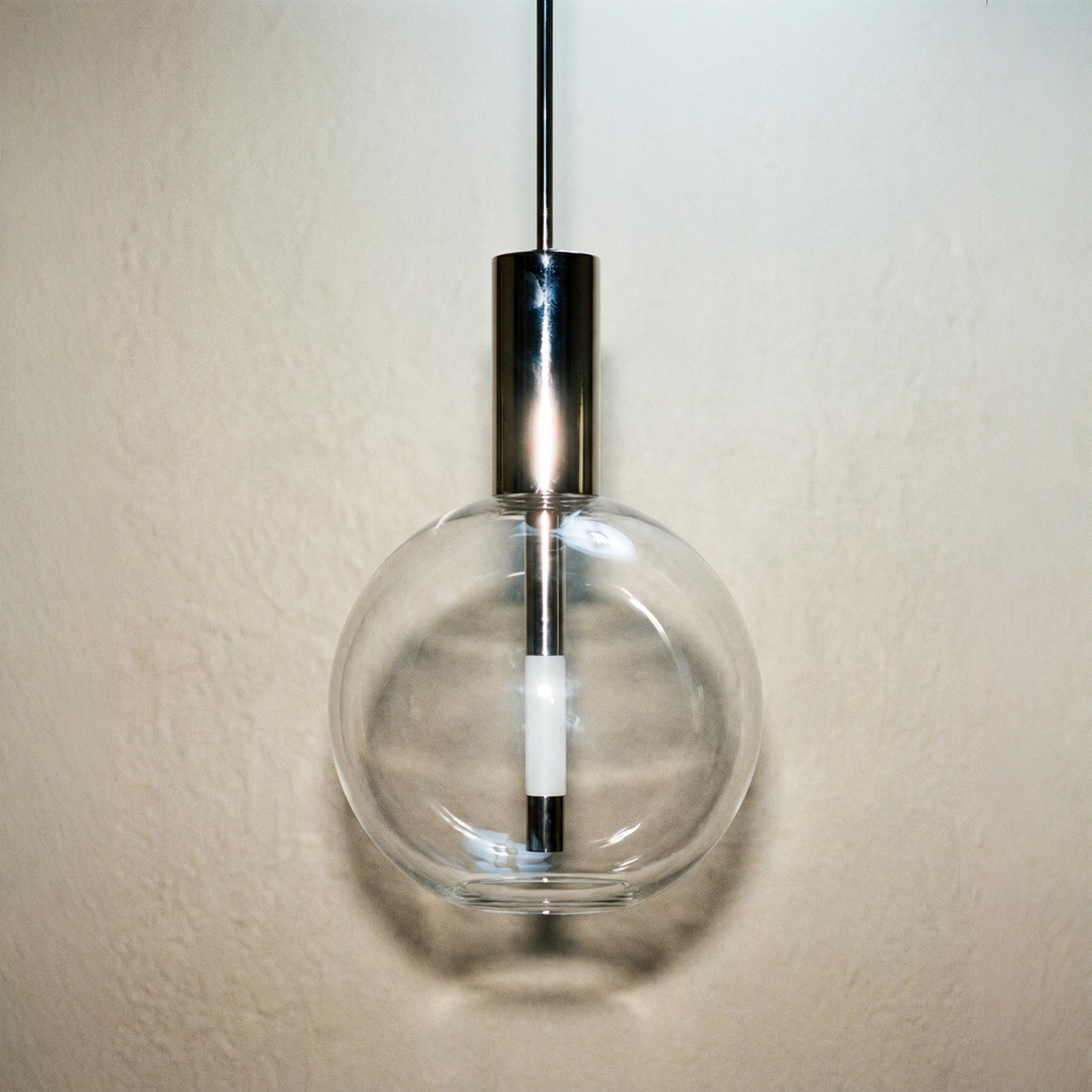 Nye Globe Pendant